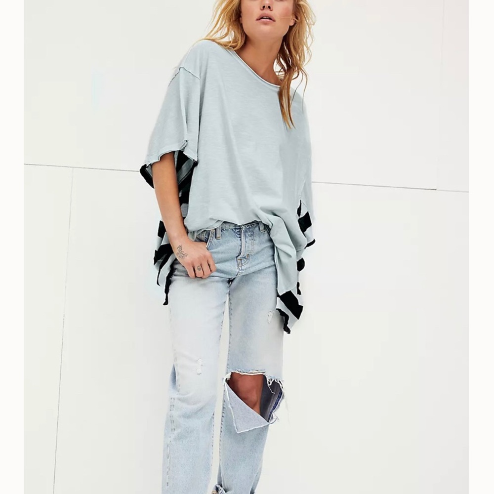 LAST ONE!🌸 FREE PEOPLE Genius tee - Picture 5 of 7
